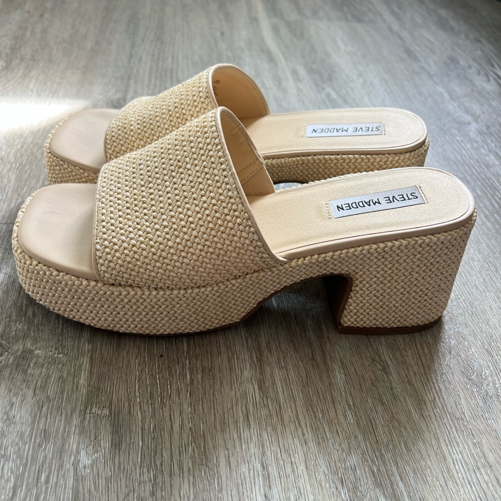 Steve Madden Canary Platform Sandal - Natural